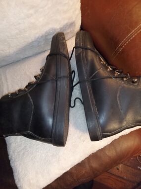 Men's Black Leather Lace-Up Ankle Boots